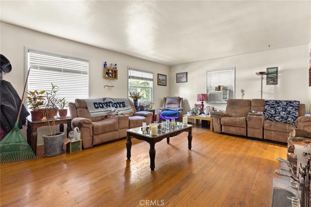 1700 Sherman Avenue