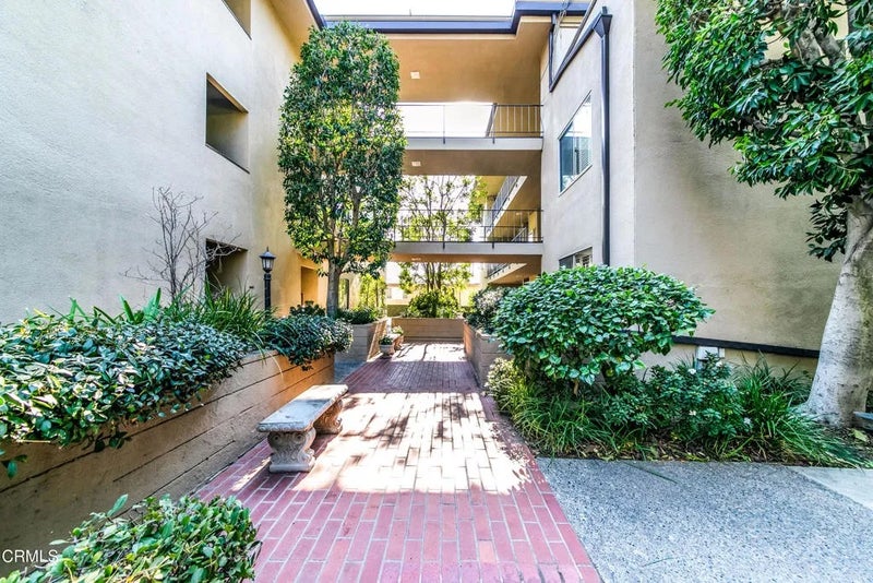 380 S Orange Grove Boulevard 12