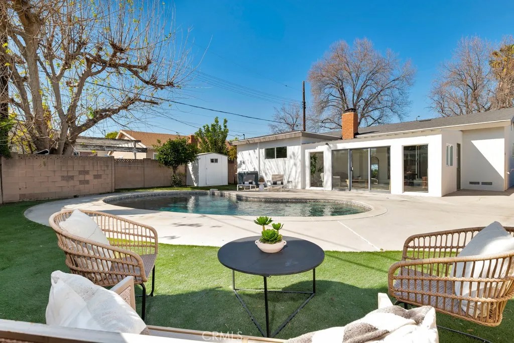 19844 Hemmingway Street