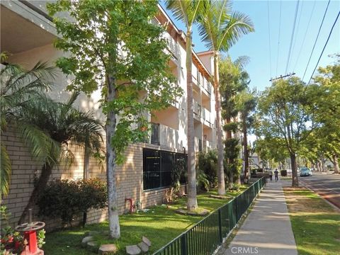 1327 N Ross Santa Ana CA 92706