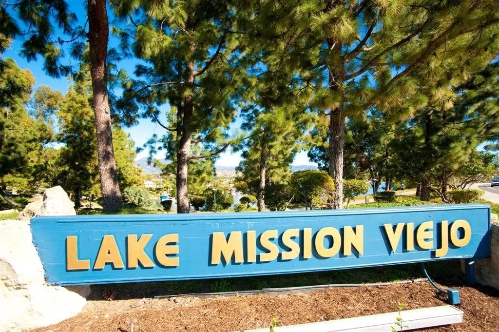 Photo of 21954 Barbados, Mission Viejo, CA 92692 (MLS # OC26164898)