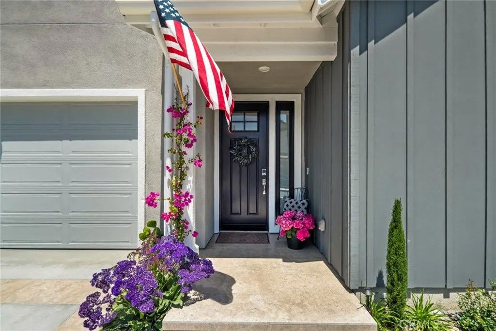 Photo of 26063 Wagon Dr, San Juan Capistrano, CA 92675 (MLS # TR26085804)