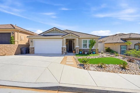 Photo of 1354 Topanga DR, San Marcos, CA 92069 (MLS # NDP2609384)