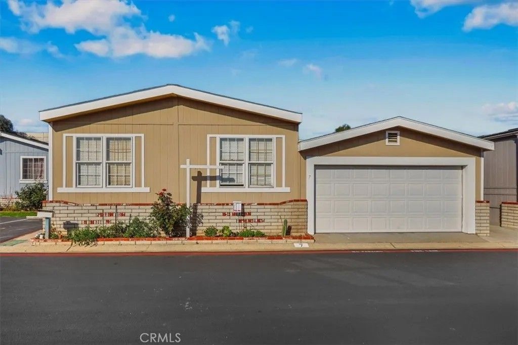 Photo of 5815 E La Palma Ave #7, Anaheim, CA 92807 (MLS # PW25279457)