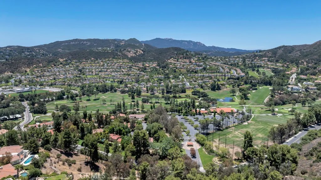 24508 Park Granada