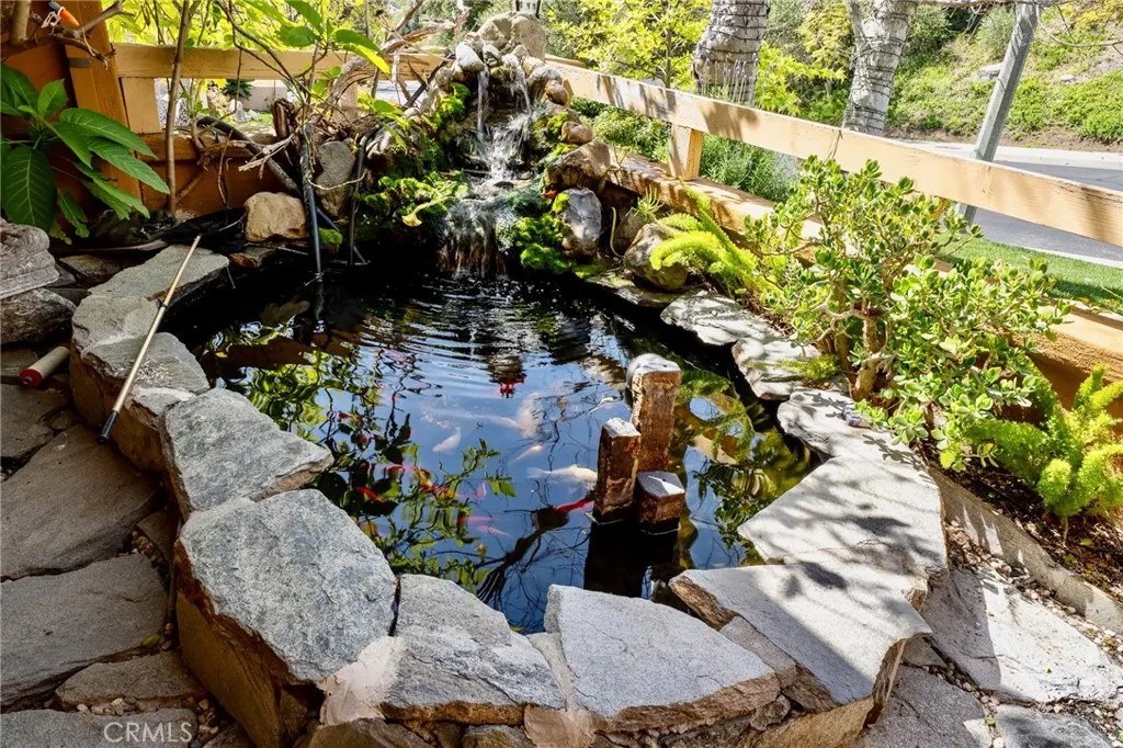 24508 Park Granada
