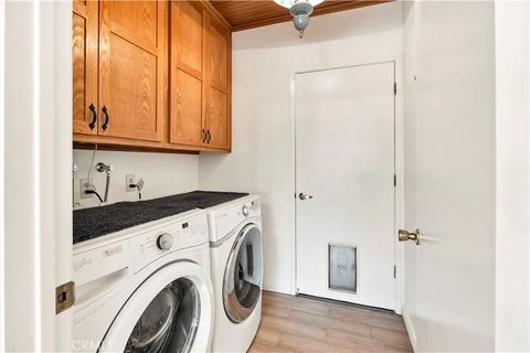 Tiny photo for 25187 Lincoln Avenue, Hemet, CA 92544 (MLS # SW25239824)