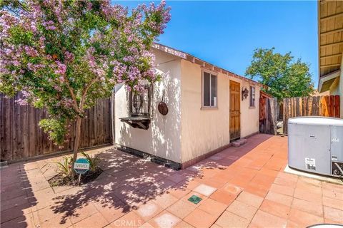 Tiny photo for 25187 Lincoln Avenue, Hemet, CA 92544 (MLS # SW25239824)