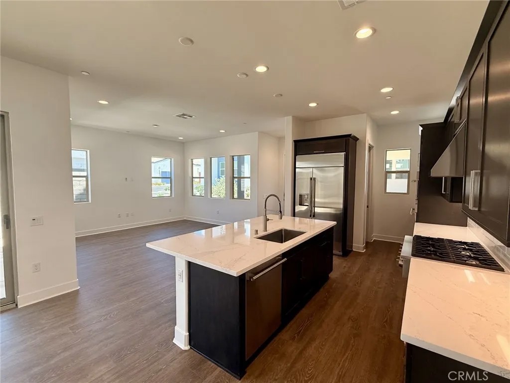 27415 Creekwood Lane