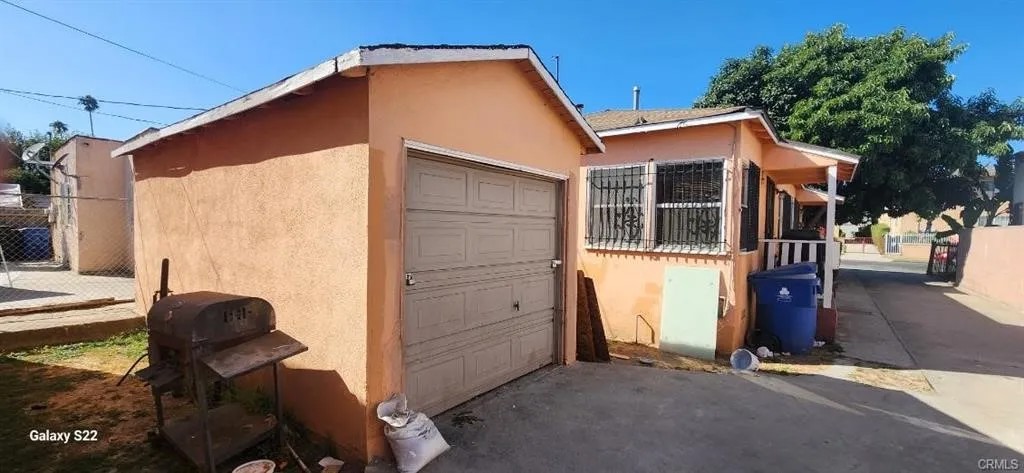 1214 W 85th Street