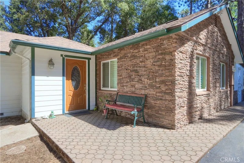36125 Cedar Lane