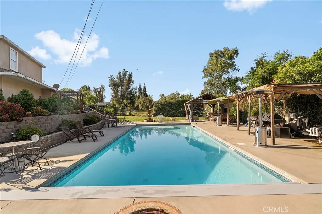 3490 Morningside Drive