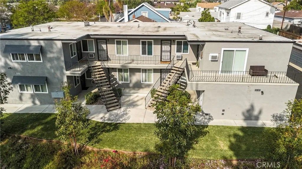 Photo of 149 E Union Ave, Fullerton, CA 92832 (MLS # PW26067750)