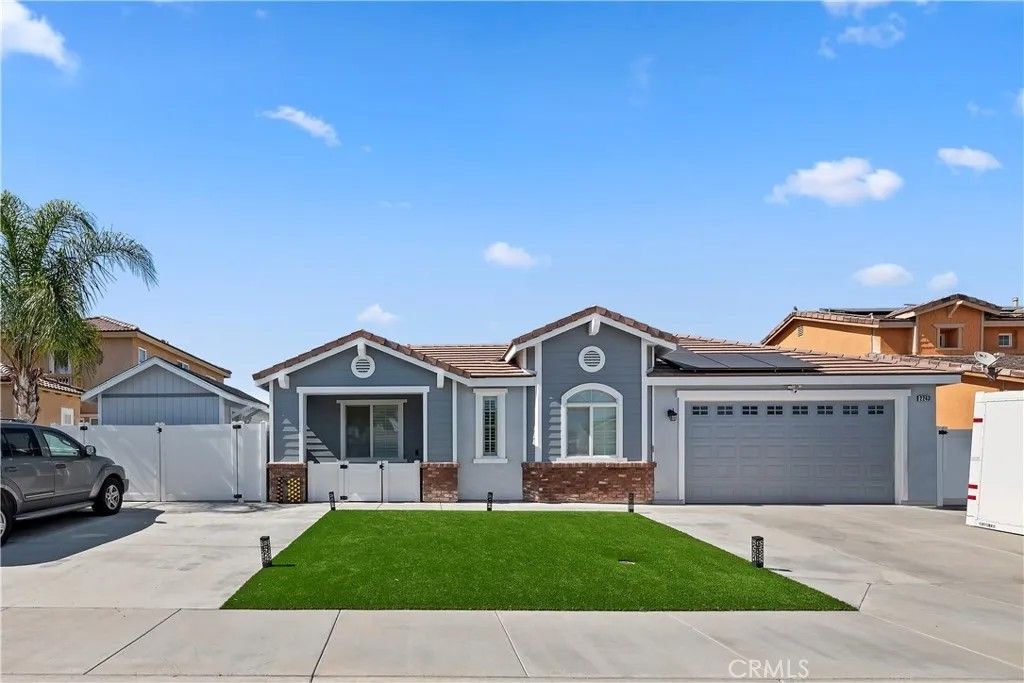 Photo of 2243 Finch CIR, San Jacinto, CA 92582 (MLS # IG26110038)