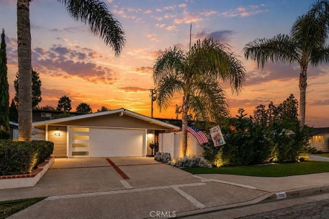 Photo of 412 Princeton Drive, Costa Mesa, CA 92626 (MLS # NP26119196)