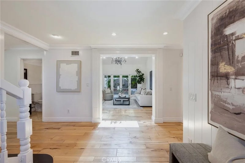 511 S Weymouth Court