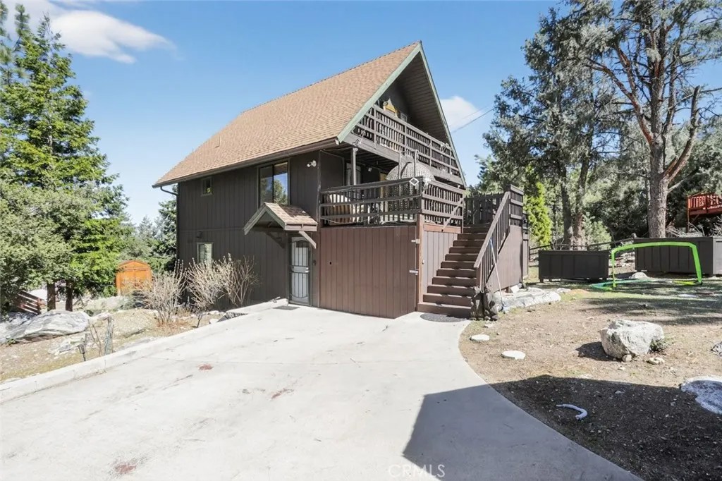 1800 Bernina Drive