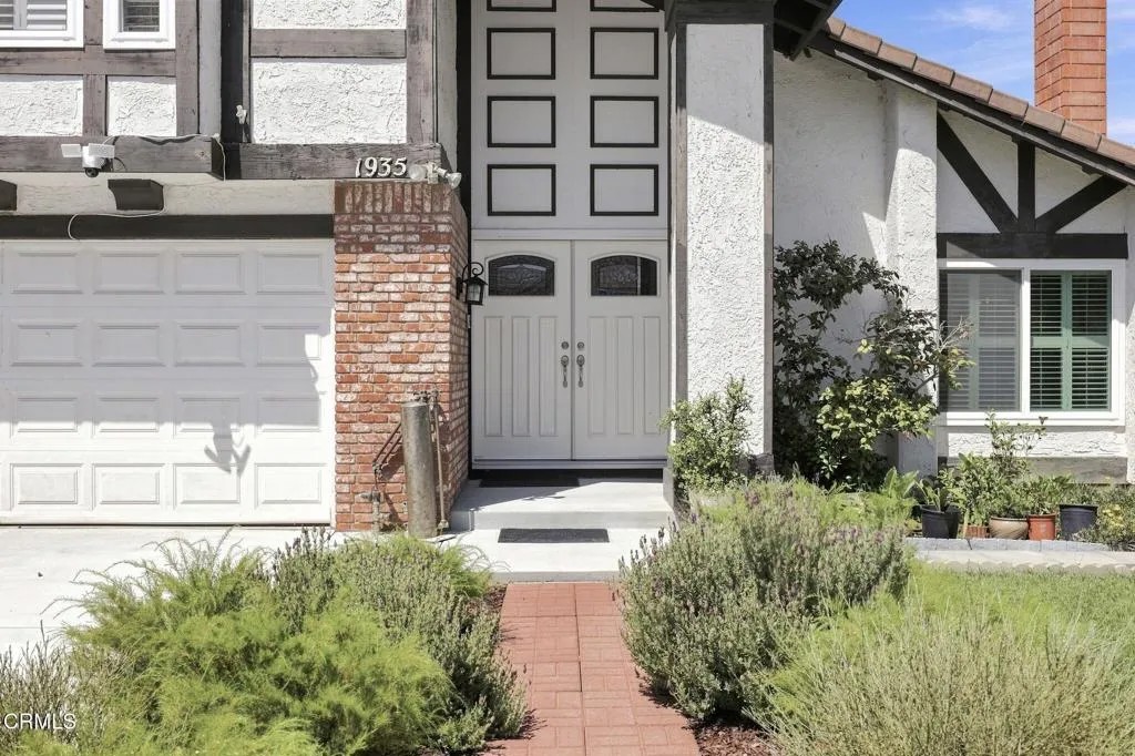 1935 El Rancho Drive