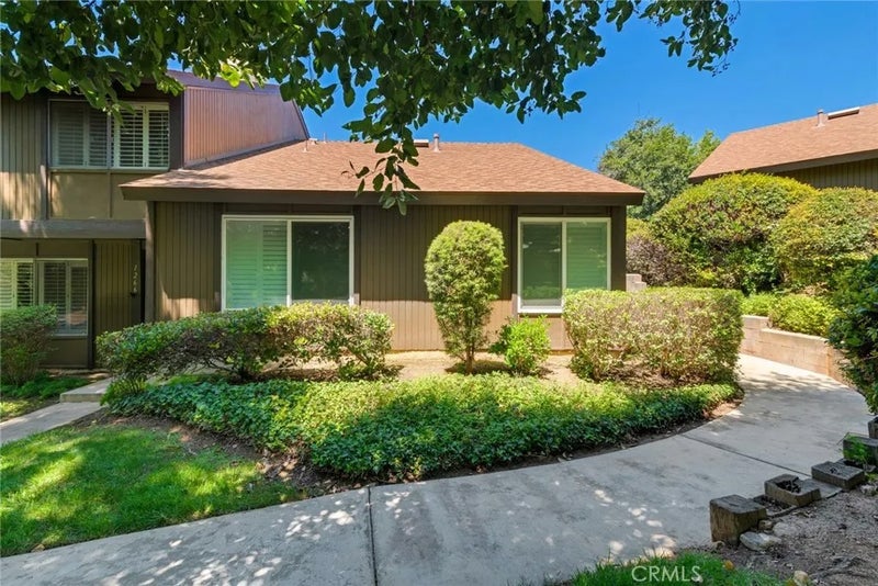1268 Tarryglen Ln
