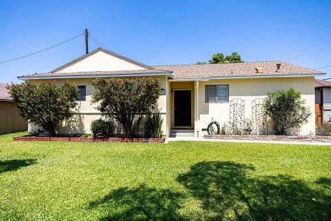 Tiny photo for 9321 Sideview DR, Downey, CA 90240 (MLS # PW26172560)