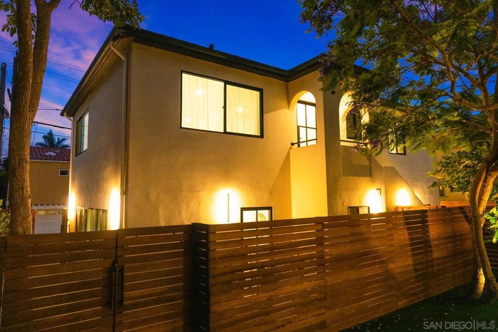 Photo of 7372-7374 Fay Ave, La Jolla, CA 92037 (MLS # 260020046)