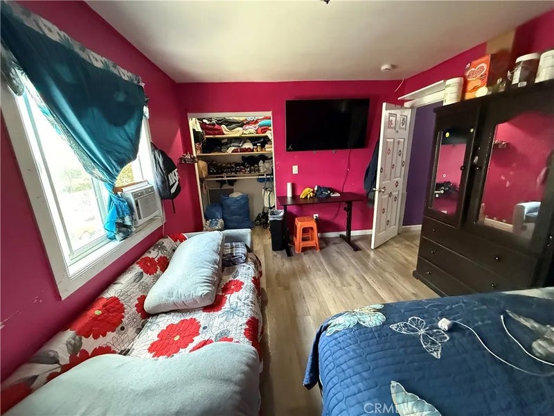 822 W 60th