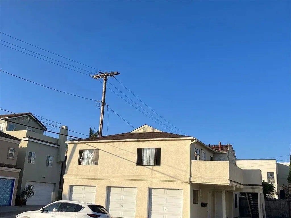 Photo of 608 olive Avenue, Huntington Beach, CA 92648 (MLS # PW26012034)