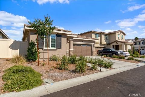 Tiny photo for 1790 Plume Ln, San Jacinto, CA 92583 (MLS # CV25247116)
