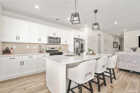 Tiny photo for 1790 Plume Ln, San Jacinto, CA 92583 (MLS # CV25247116)