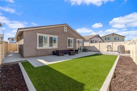 Tiny photo for 1790 Plume Ln, San Jacinto, CA 92583 (MLS # CV25247116)