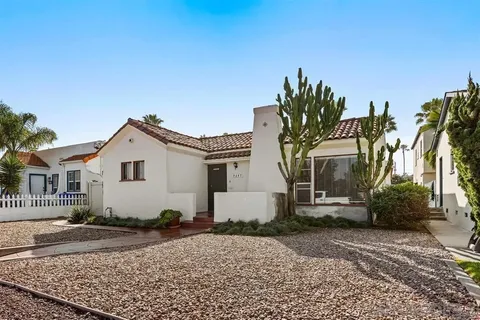 4849 W Point Loma Blvd, San Diego, CA 92107 - #: 260004439