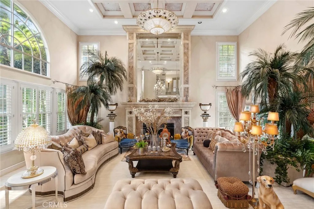 3 Weybridge Court