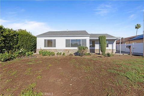 Tiny photo for 10156 Laurel Canyon, Pacoima, CA 91331 (MLS # SR25267391)