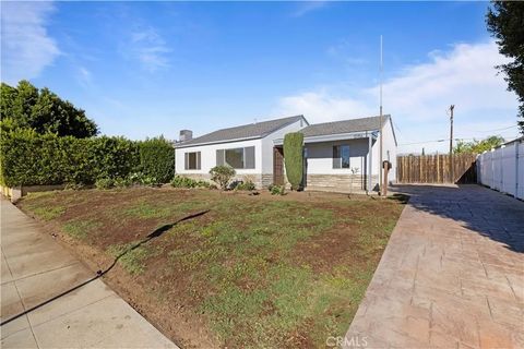 Photo of 10156 Laurel Canyon, Pacoima, CA 91331 (MLS # SR25267391)