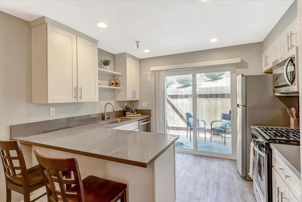 8186 Lemon Grove Way E