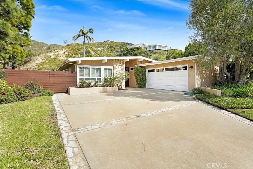 Photo of 18111 Sandy Cape, Malibu, CA 90265 (MLS # WS26033185)