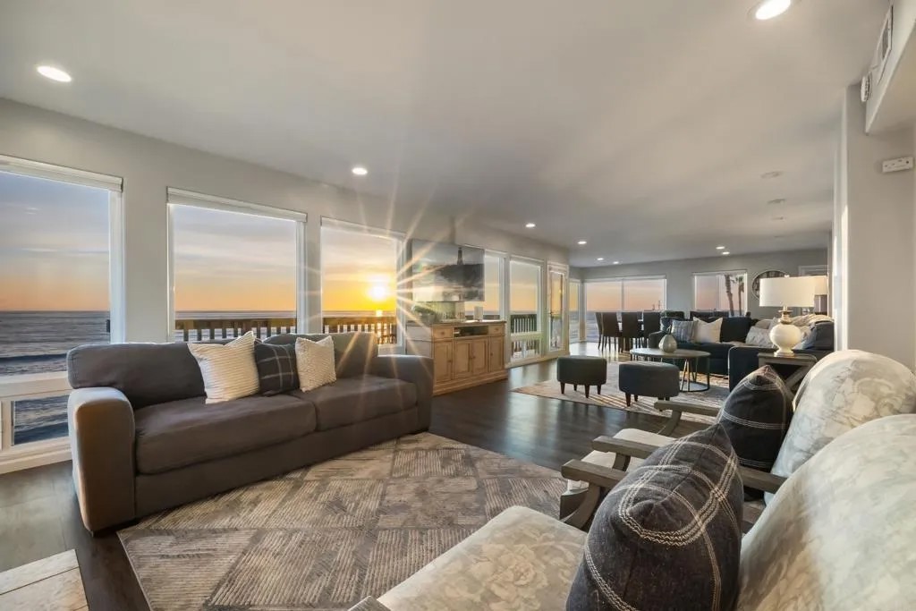 1317 S Pacific Street