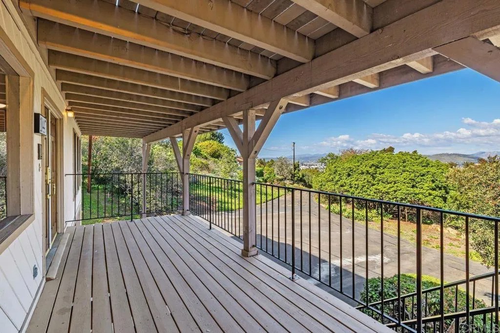 10447 Chevy Lane Lane