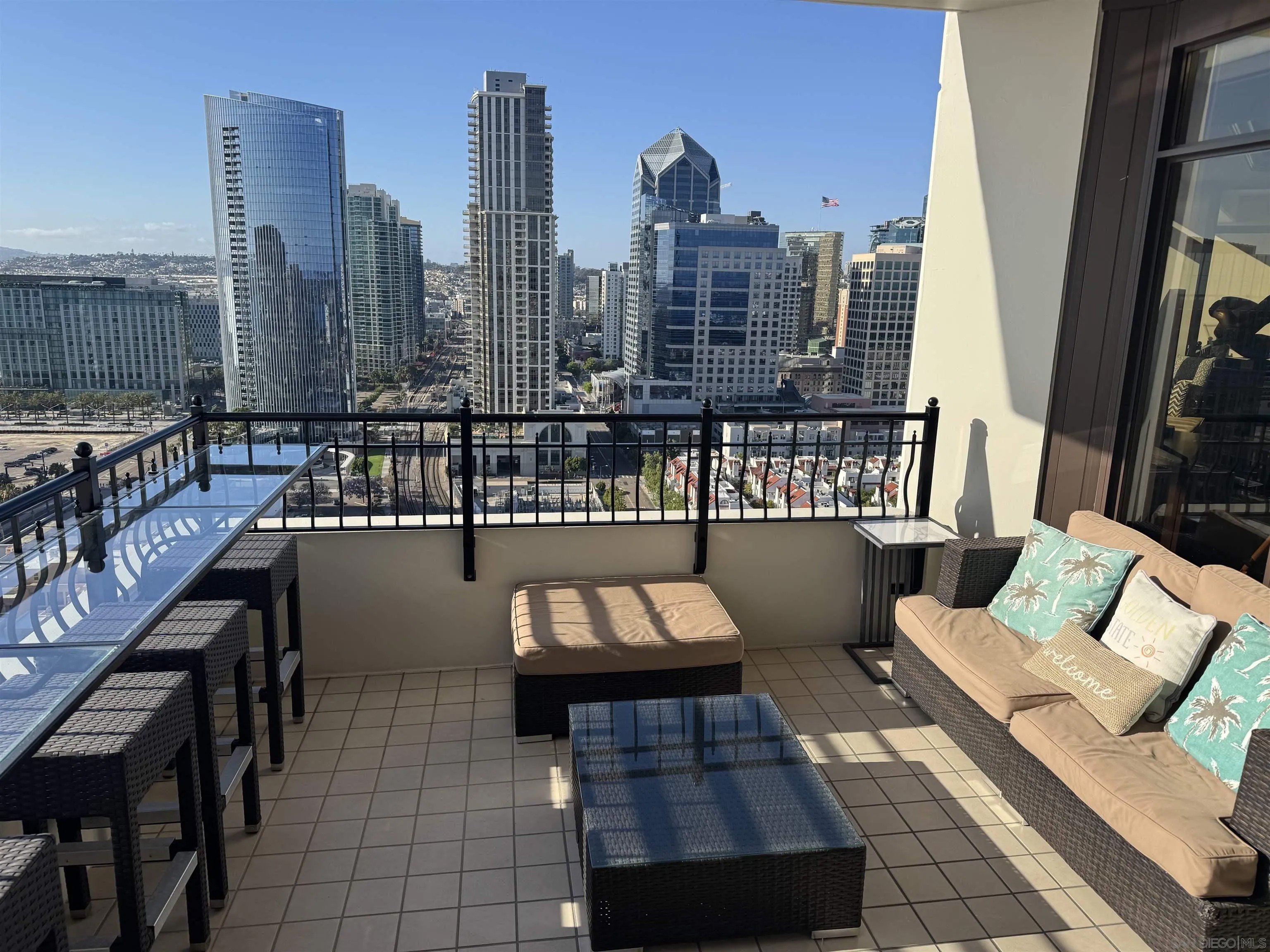 700 W Harbor Dr 2503