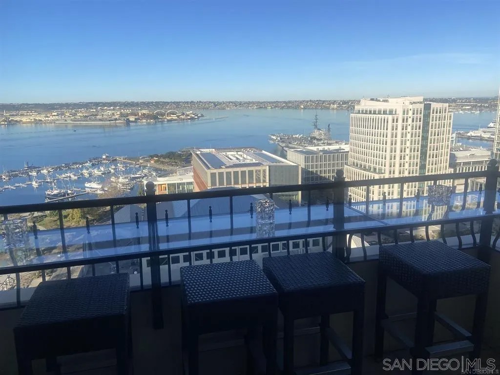 700 W Harbor Dr 2503
