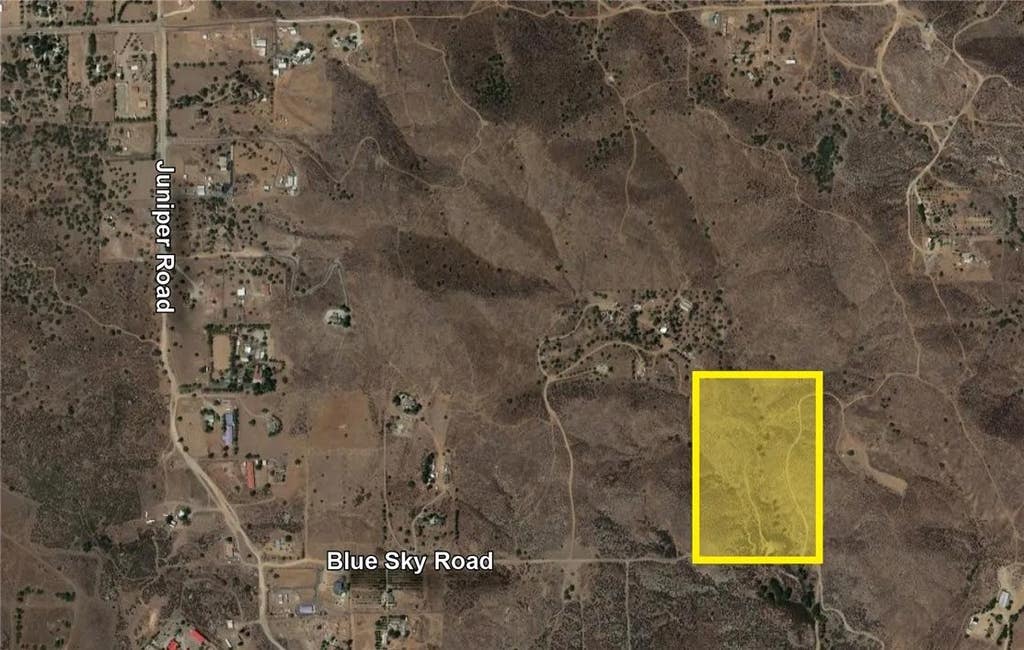 Photo of 4 Blue Sky Rd, Perris, CA 92570 (MLS # IV26102674)