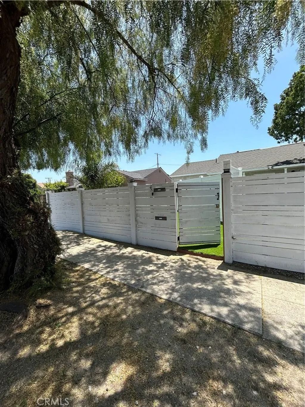 Photo of 12008 Roscoe Blvd, North Hollywood, CA 91605 (MLS # PW25239321)