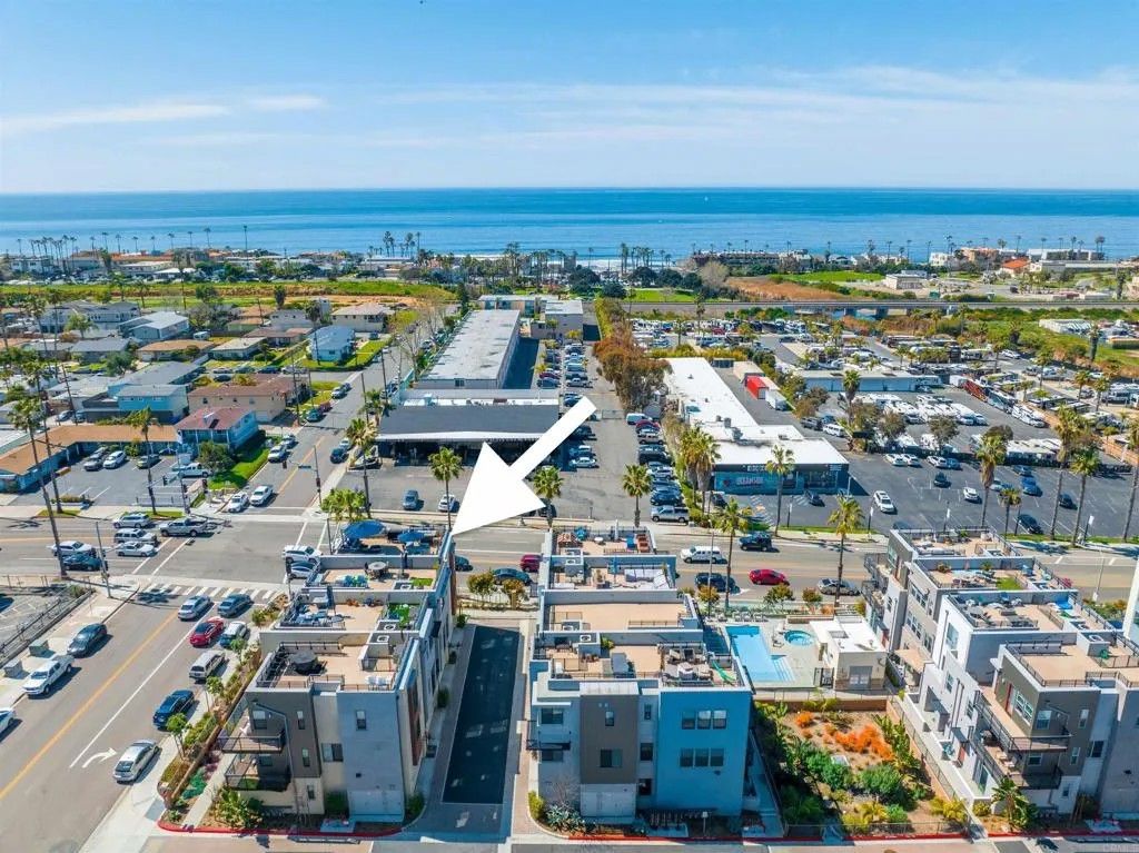 Photo of 1573 Vista Del Mar Way, Oceanside, CA 92054 (MLS # NDP2508655)