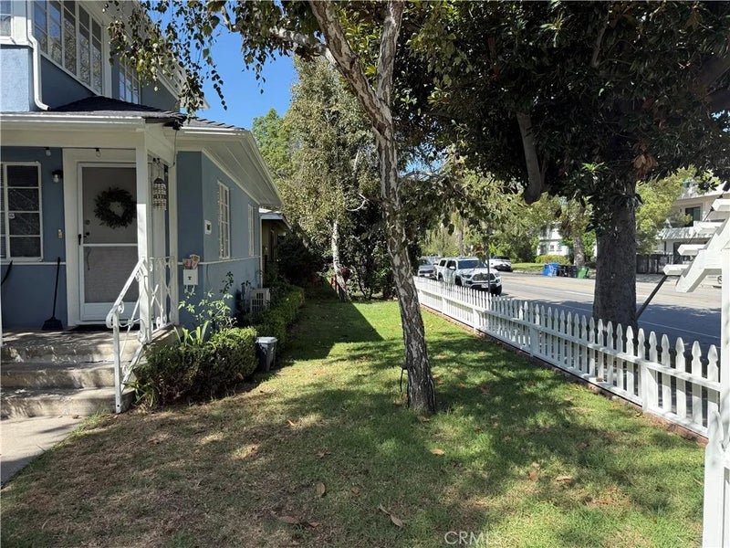 5005 Cahuenga