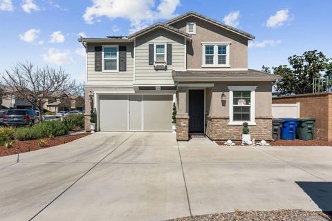 Photo of 1287 White Oak Court, El Cajon, CA 92020 (MLS # 260006852)