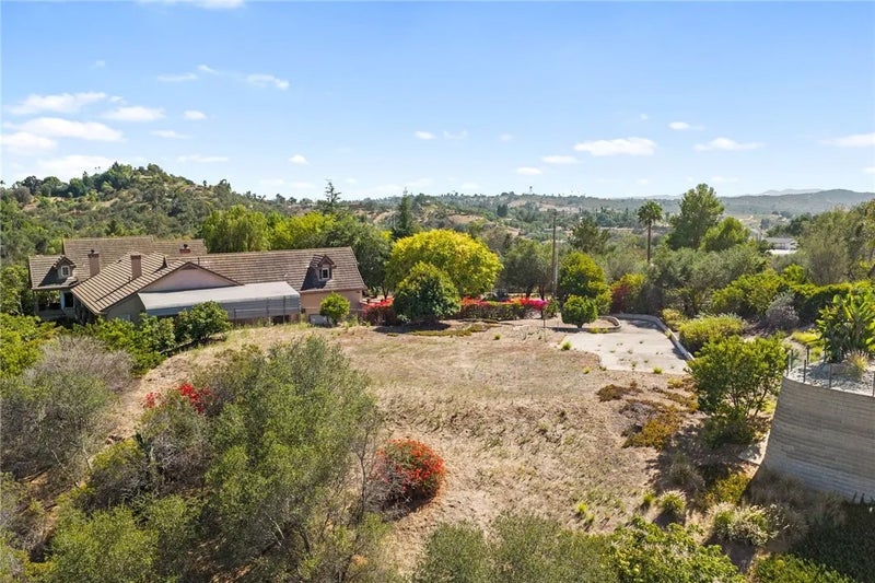 1645 Santa Margarita