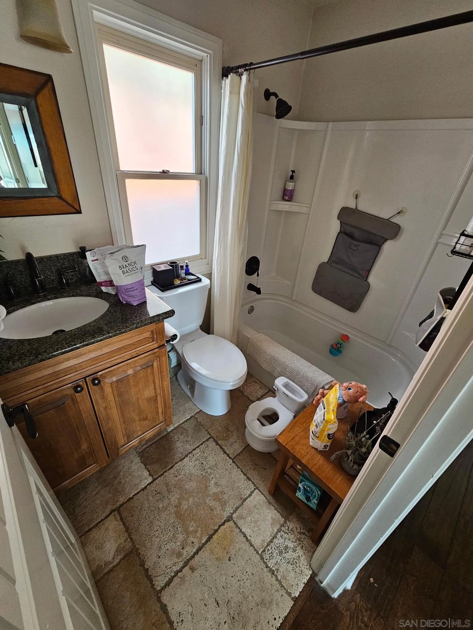 2163 San Clemente