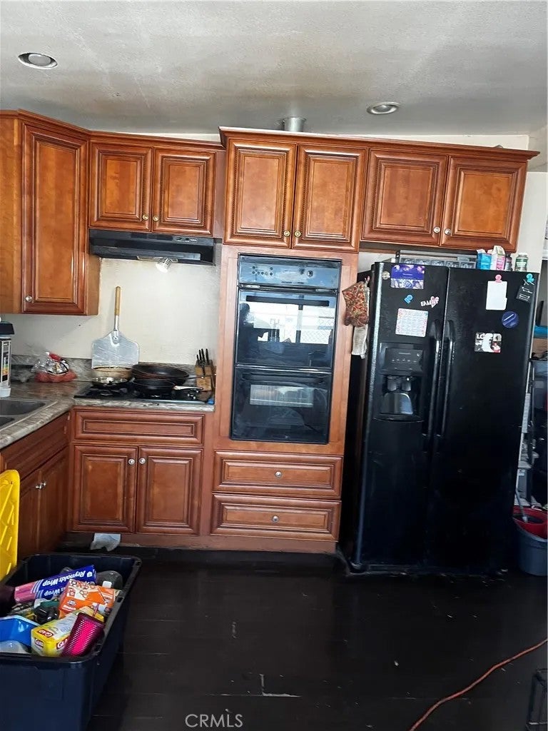 1609 W 166th