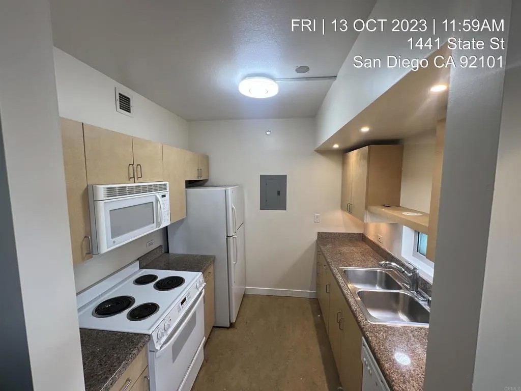 425 W Beech Street 223