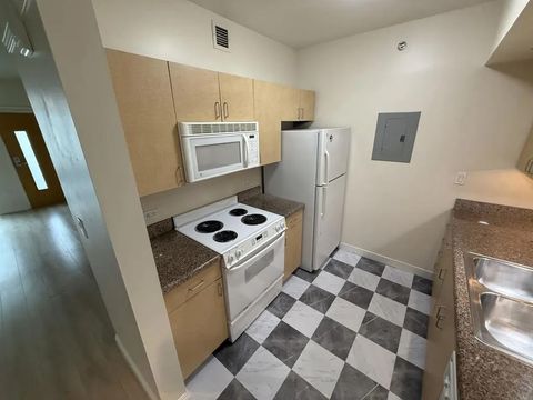 Tiny photo for 425 W Beech Street #223, San Diego, CA 92101 (MLS # PTP2505895)